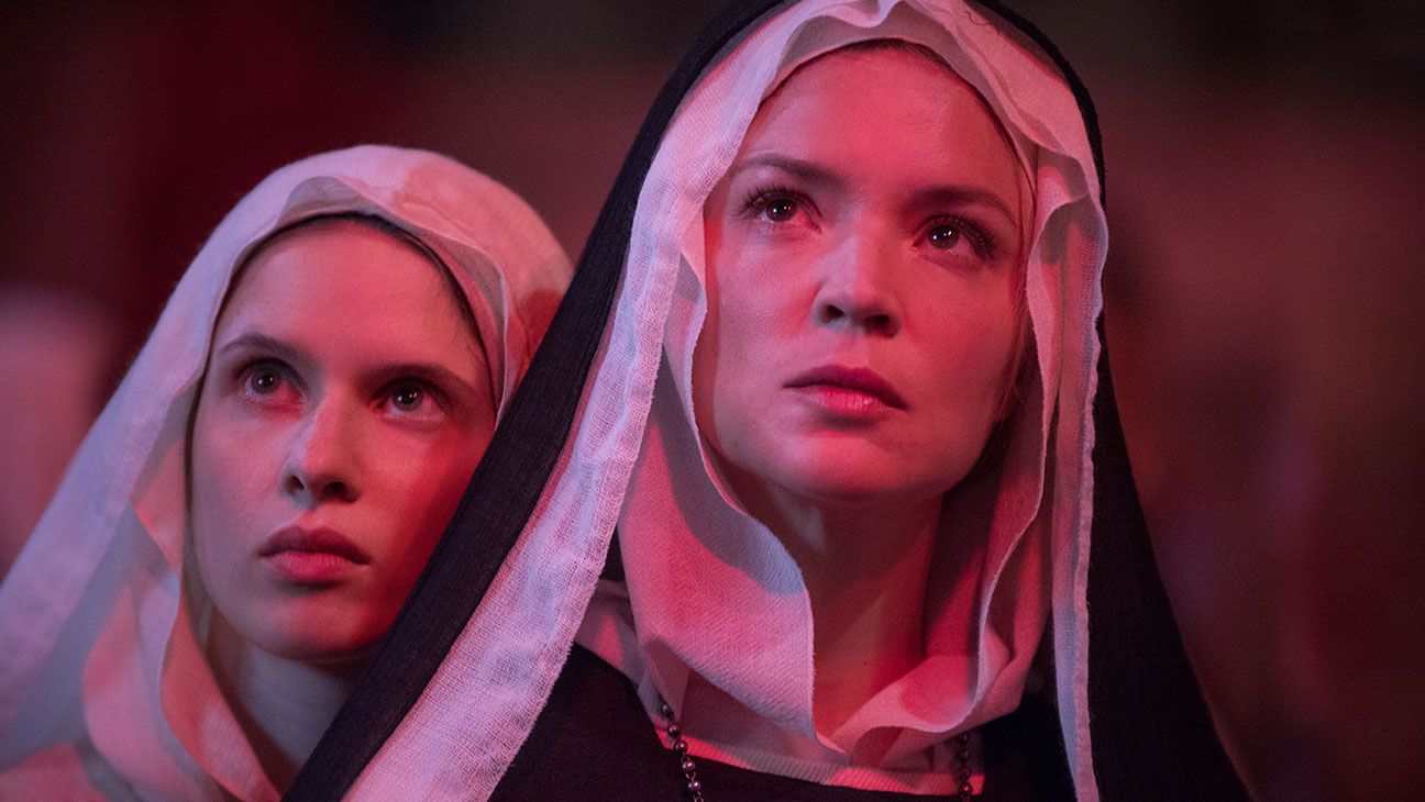 50 twarzy Jezusa Chrystusa – recenzja filmu „Benedetta” – Cannes 2021